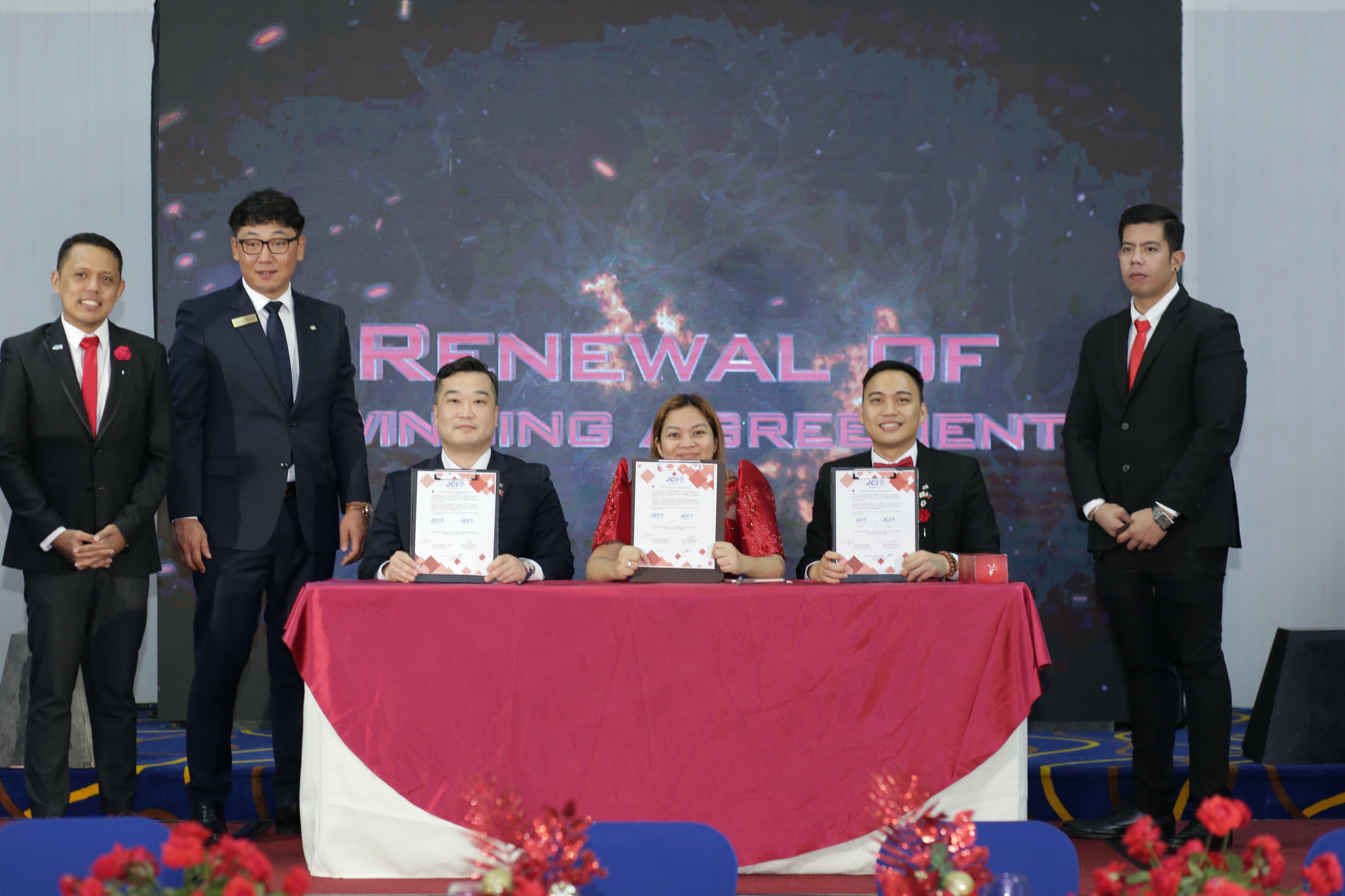 Signing of the Twinning Agreement with JCI Samcheonpo
